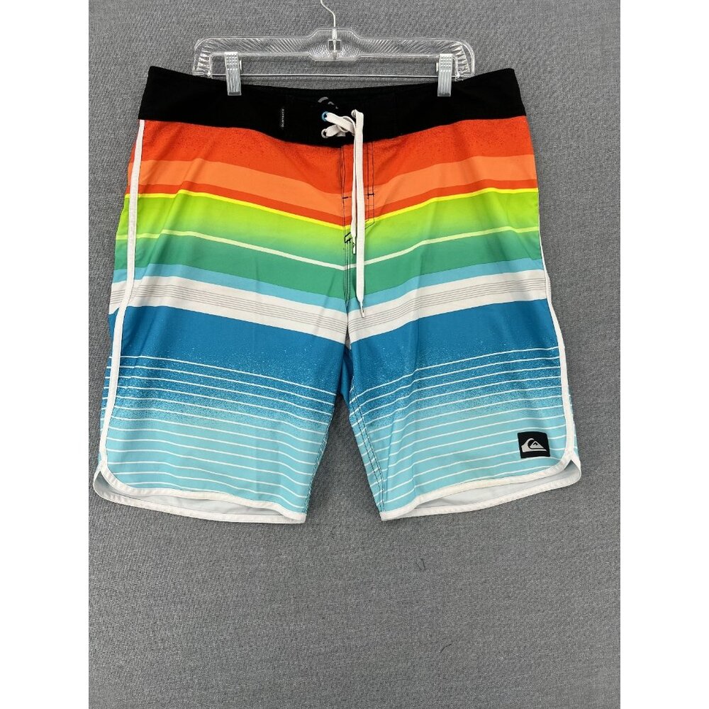 Quiksilver Everyday Striped Board Shorts Mens 36 9" Beach Swim Trunks